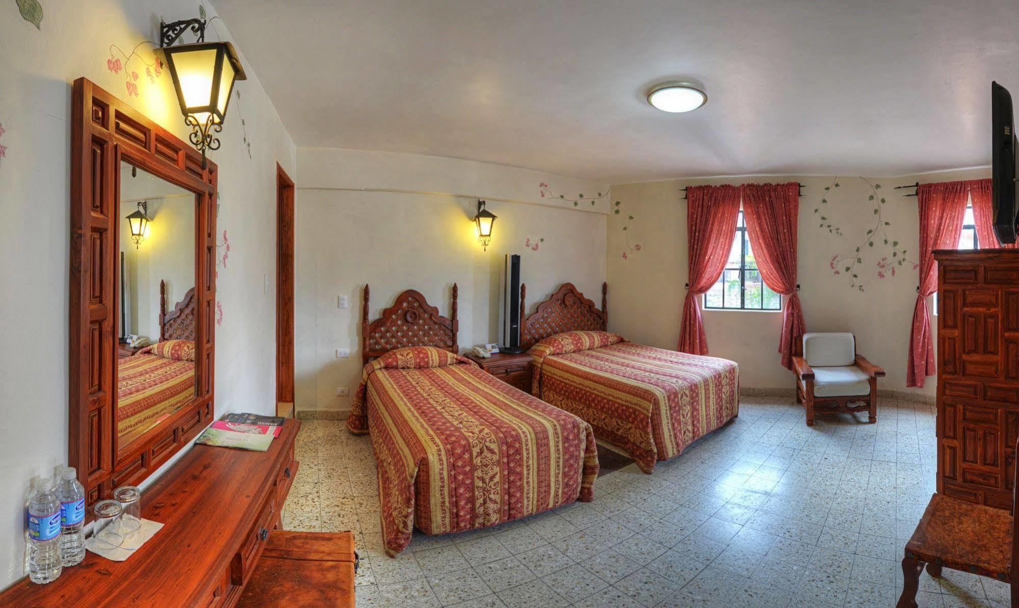 Agua Escondida Hotel 4*