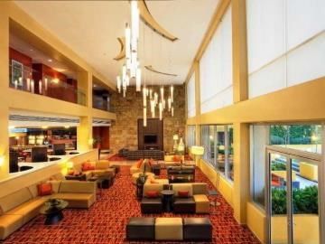 Hotel Courtyard By Marriott At The Poliforum