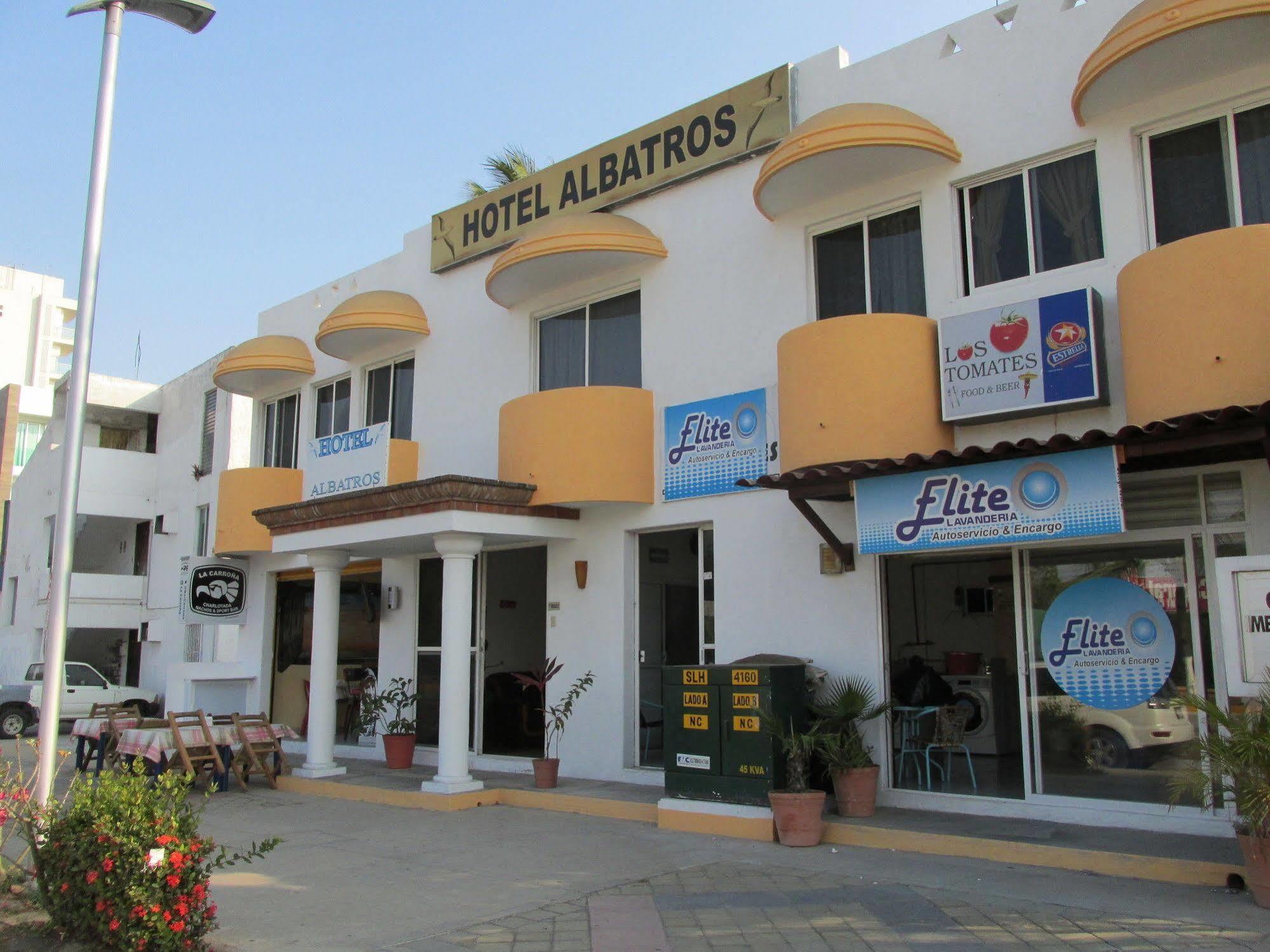 Hotel Albatros 3*