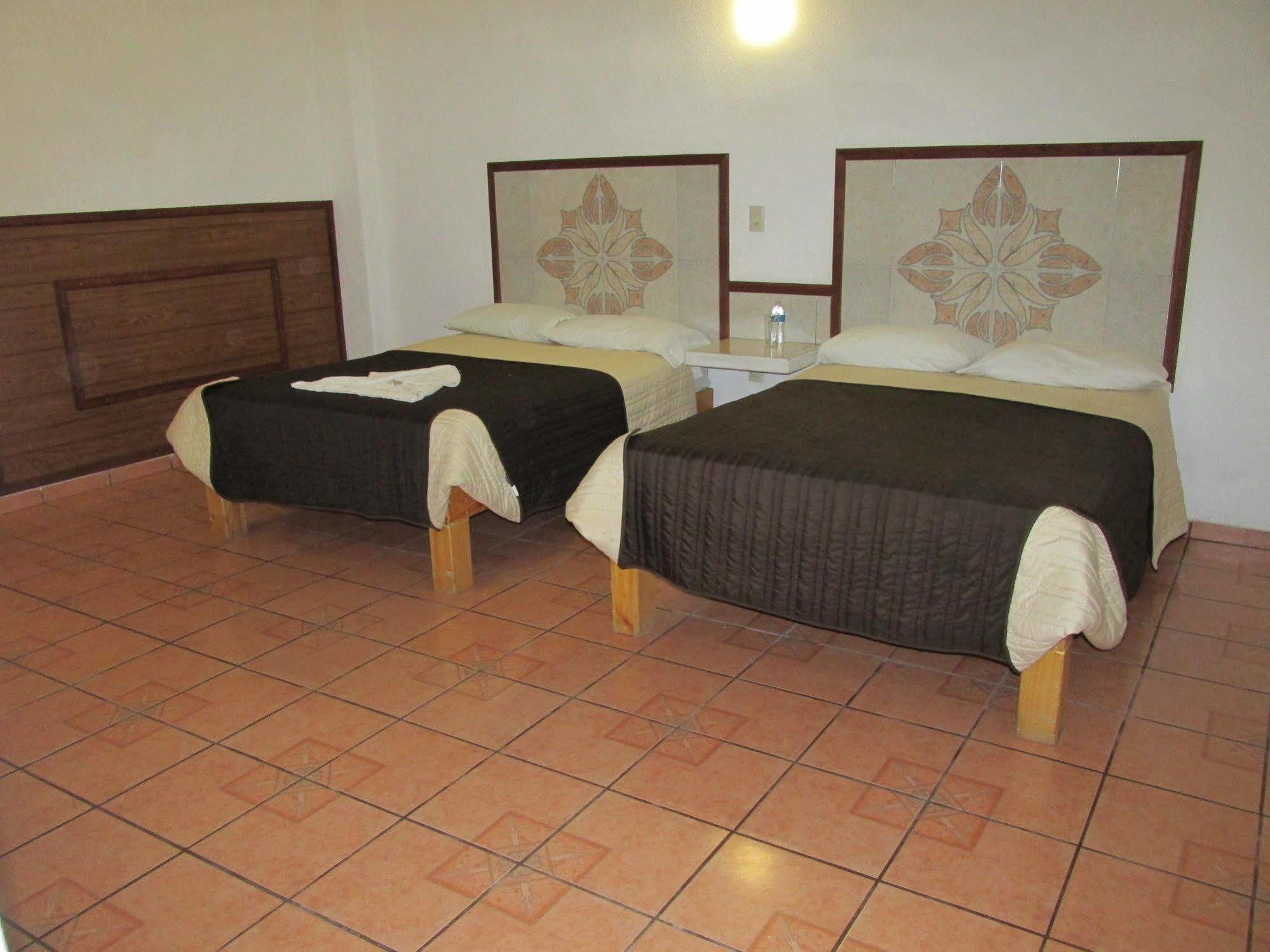 Hotel Albatros Manzanillo