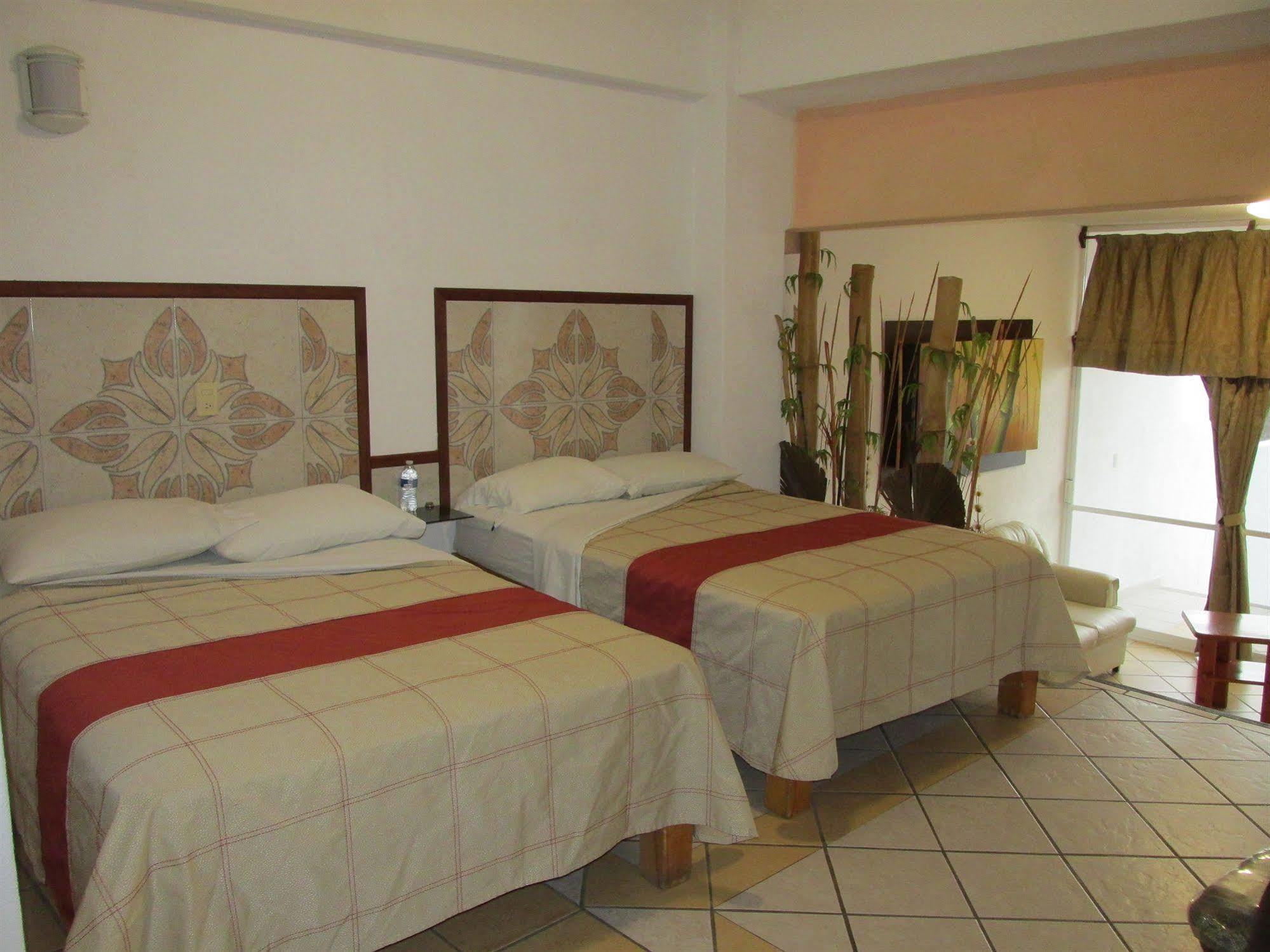 Hotel Albatros 3*