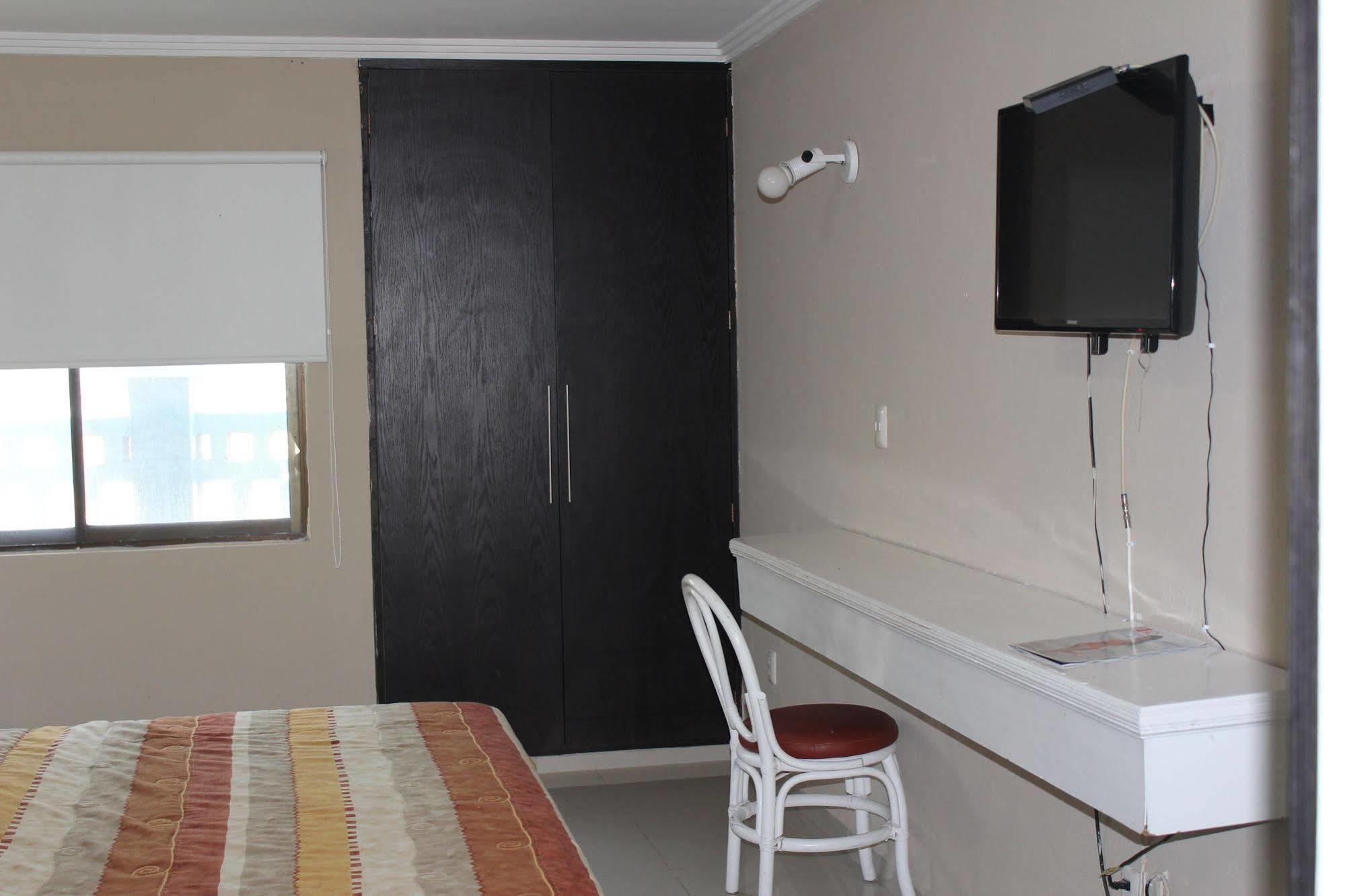 Paraiso Hotel 4*