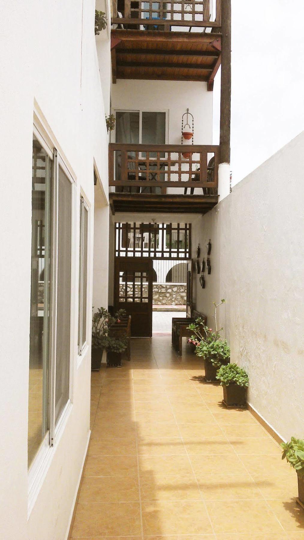 Villa Lalora Hotel & Villas *
