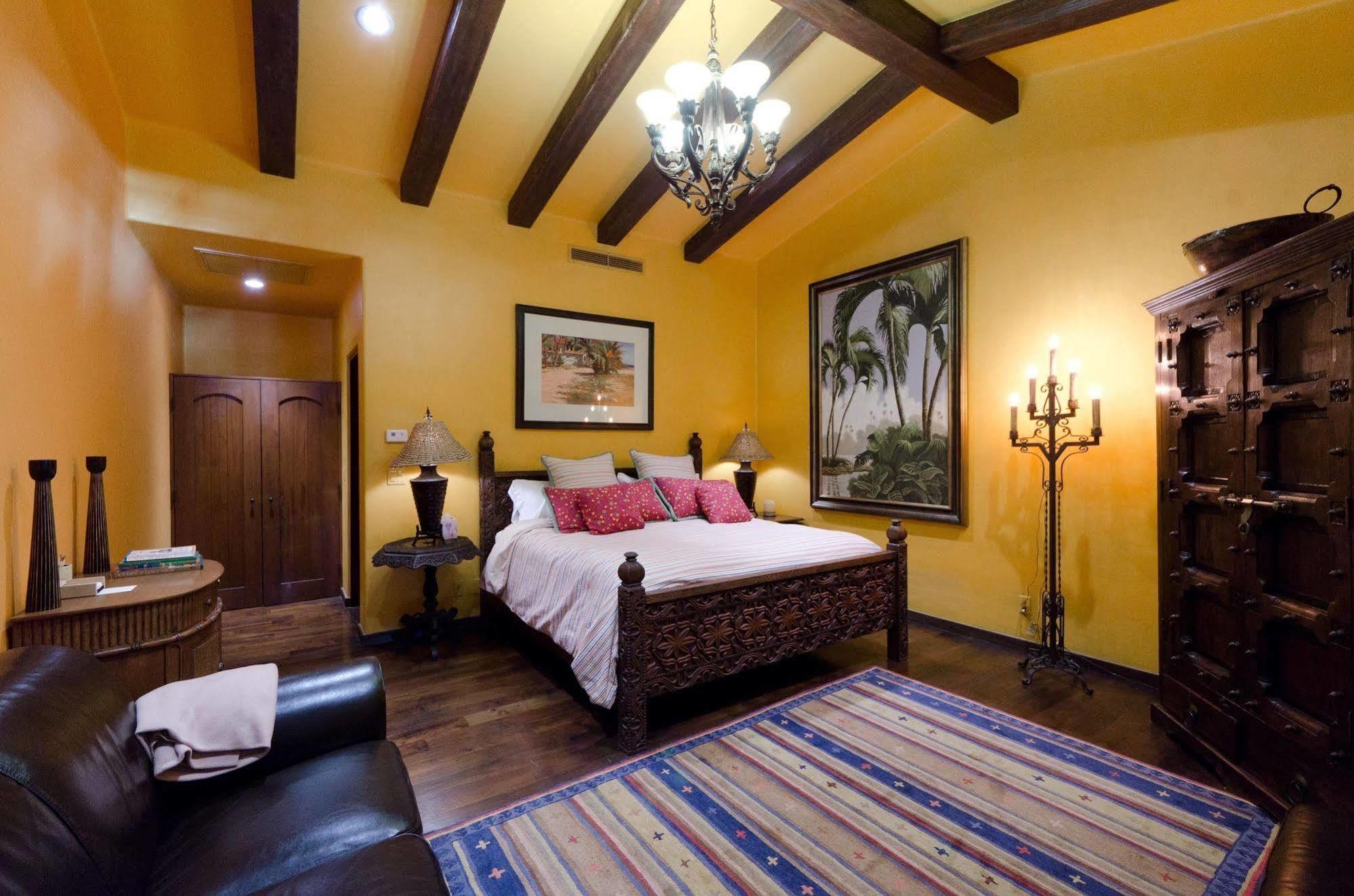 Hotel Captiva 4*