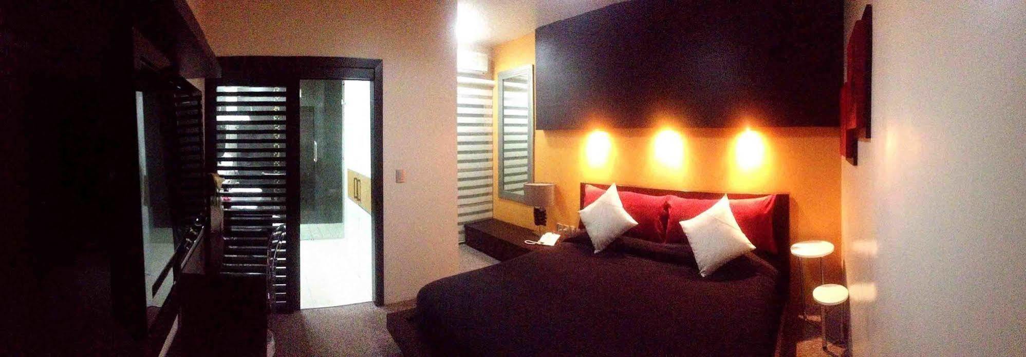 Hotel Centinela Grand Arandas