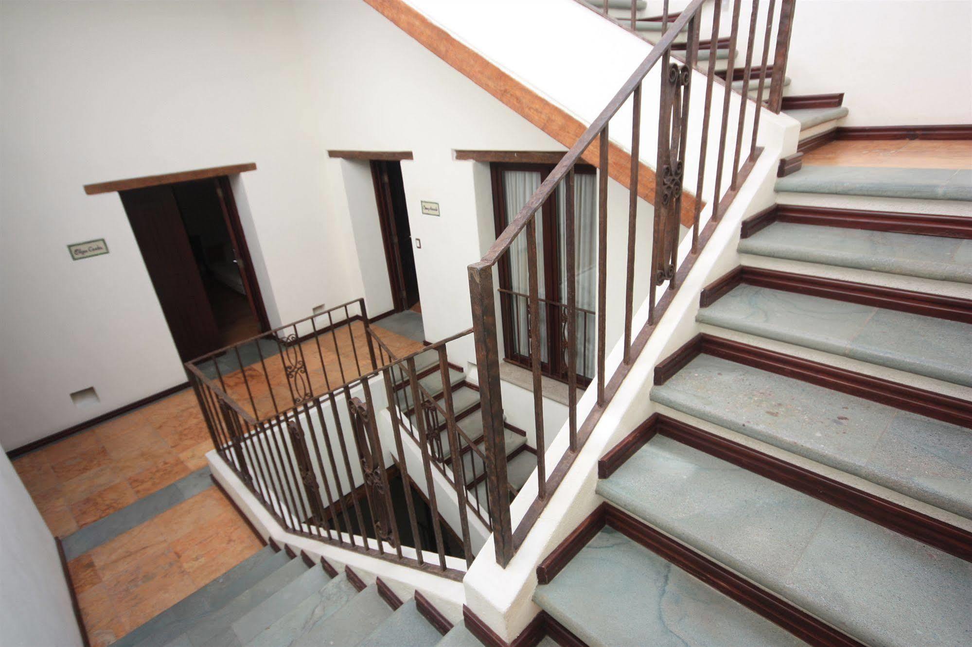 Casona Alonso 10- Boutique