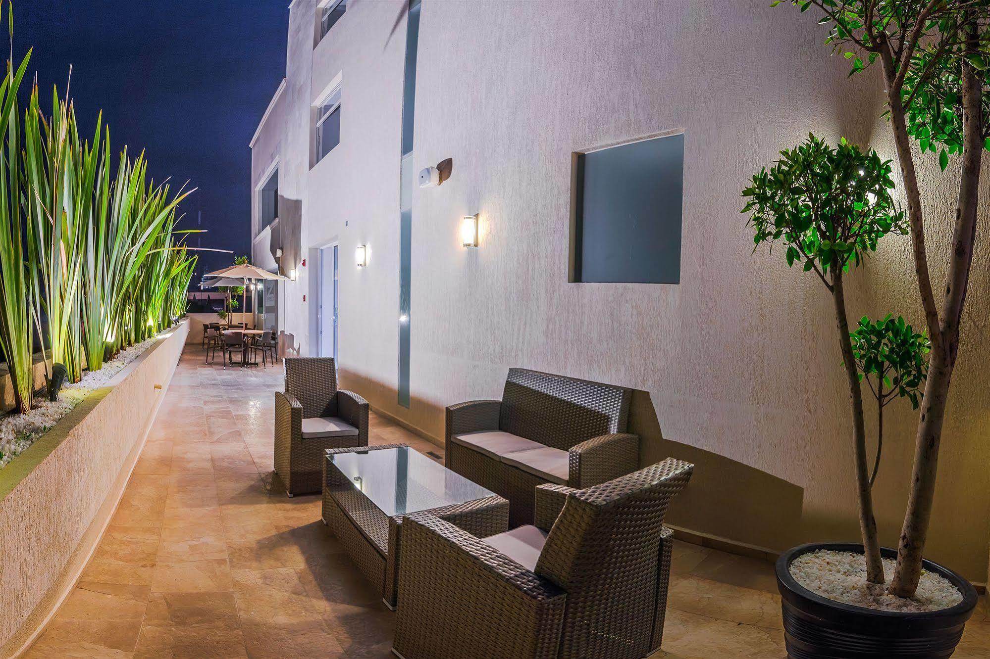 Zenith 5* Tehuacan