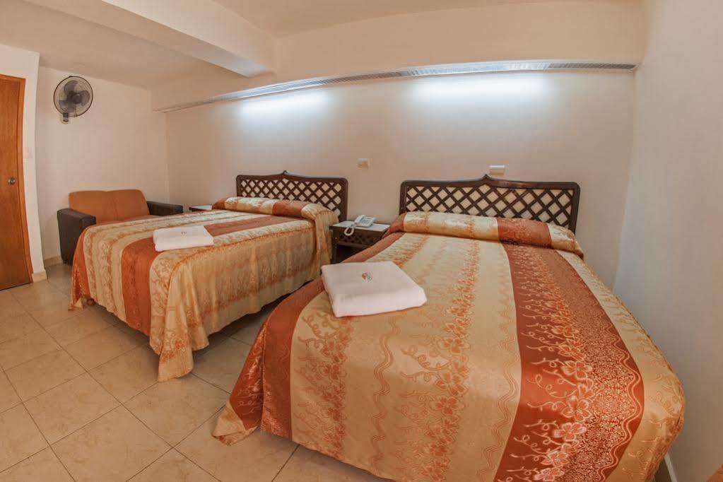 Atenas 3* Xalapa