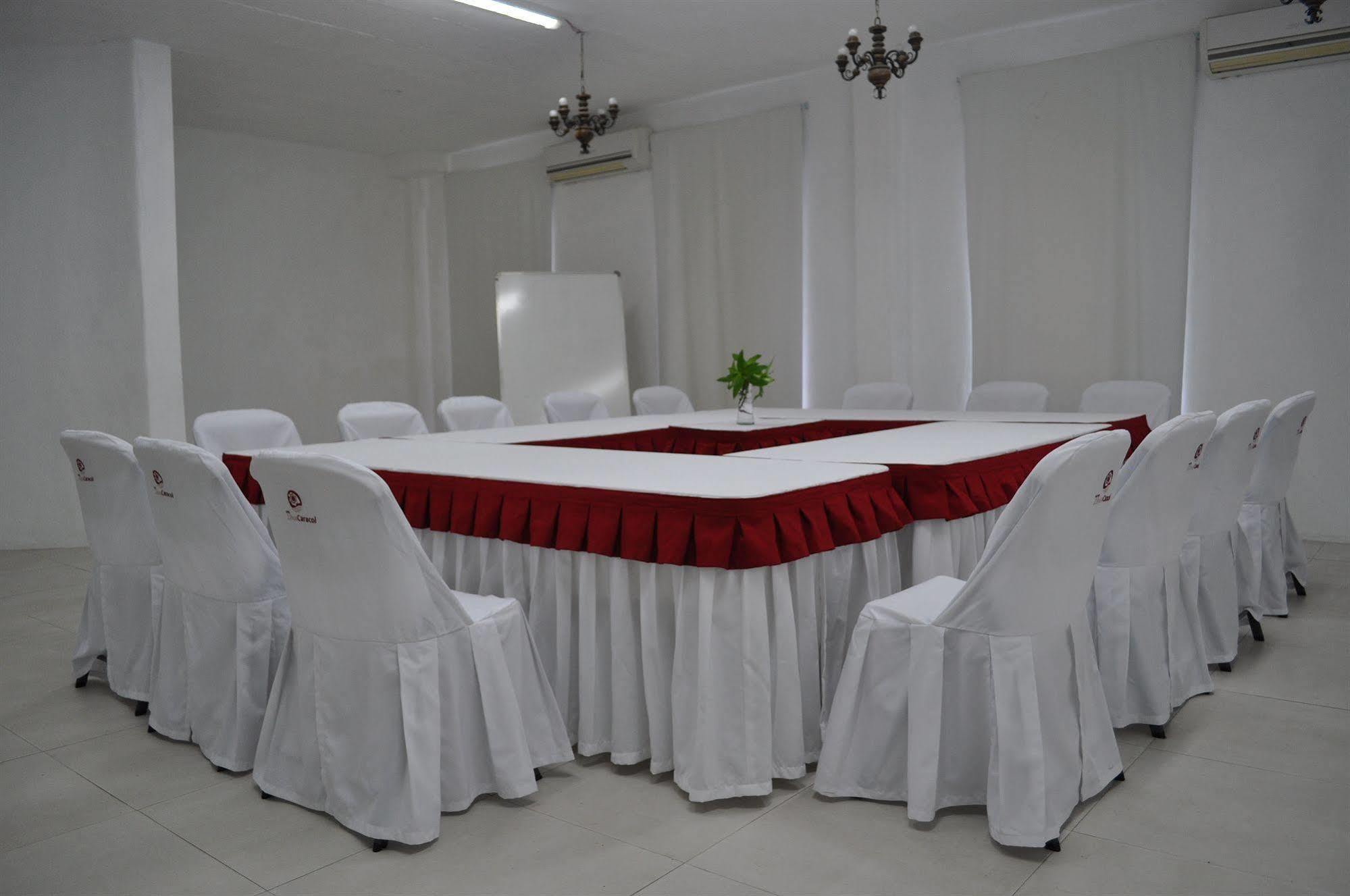 Hotel Zihua Caracol 3*