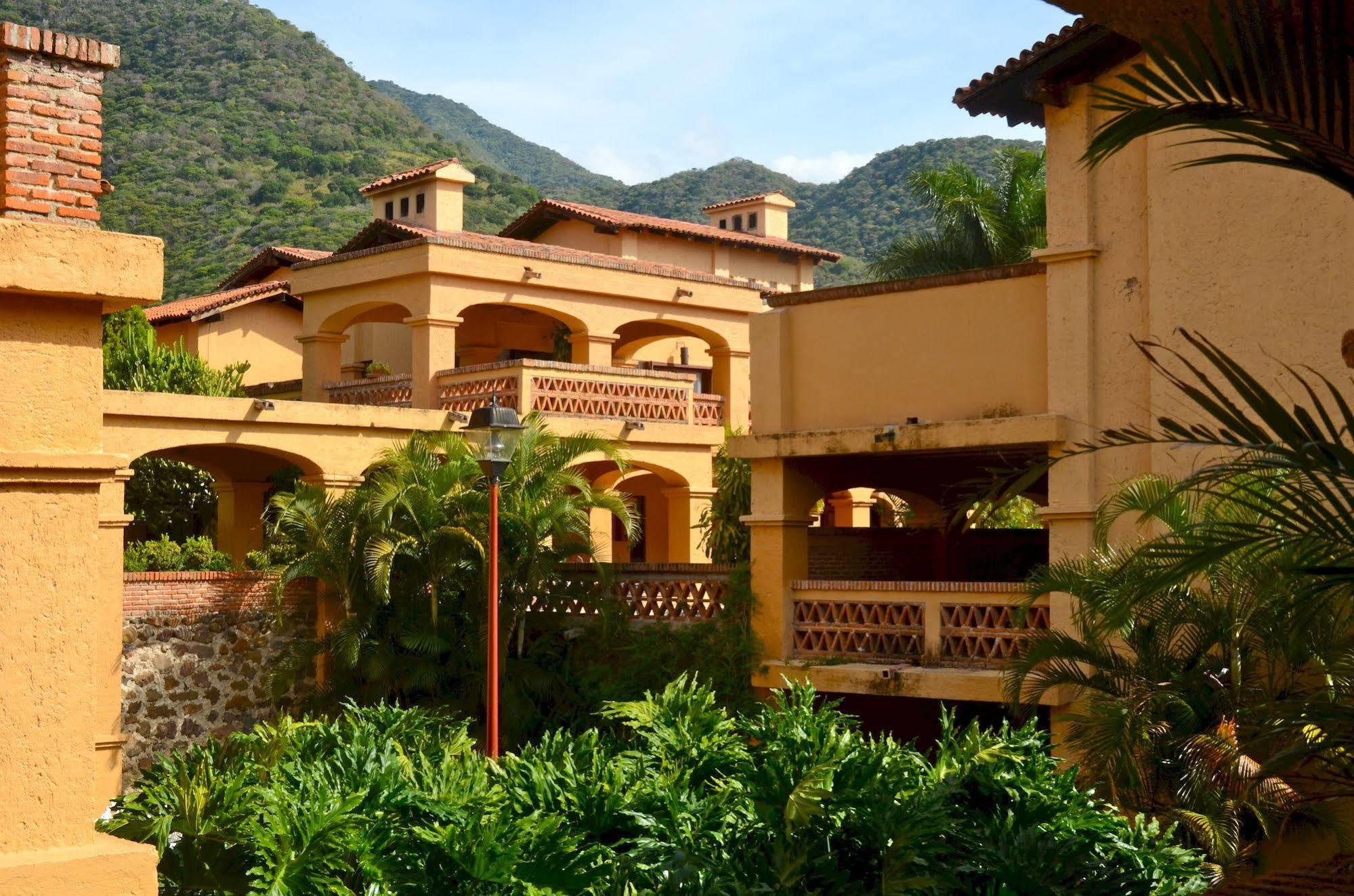 Hotel Danza Del Sol 4*