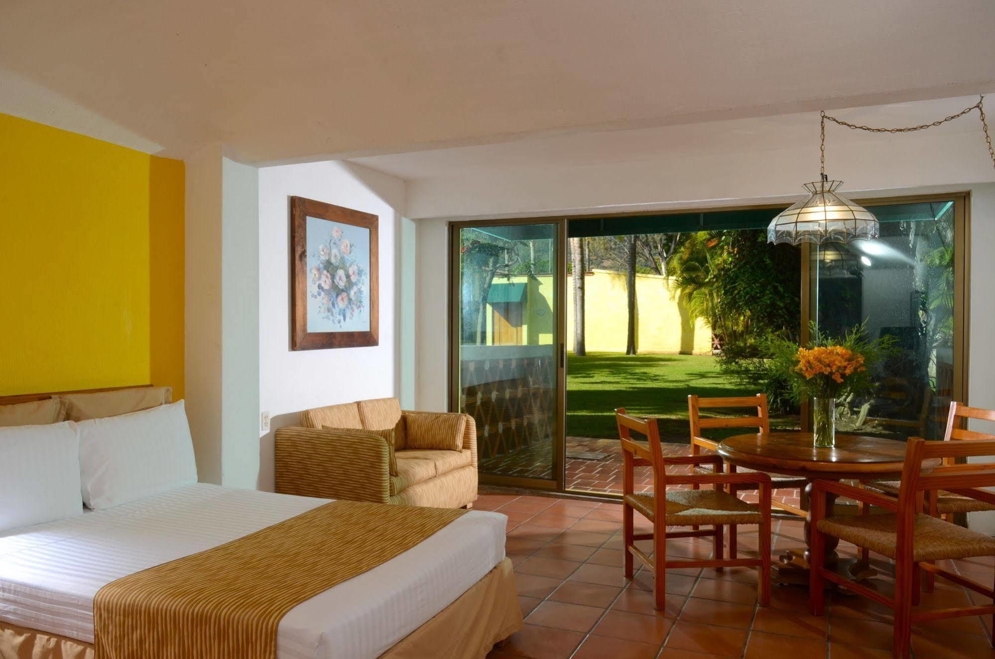 Hotel Real De Chapala 4*