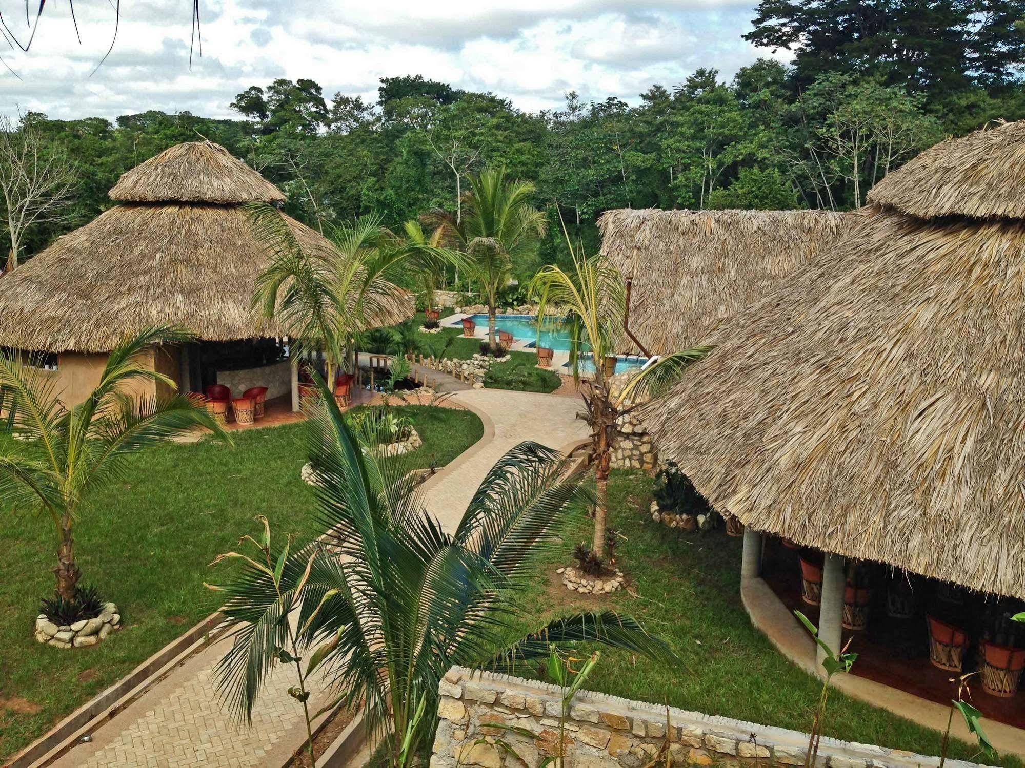 Hotel Axkan Palenque, Shows En Vivo & Gastronomia Mar Y Tierra & Travel Agency Palenque
