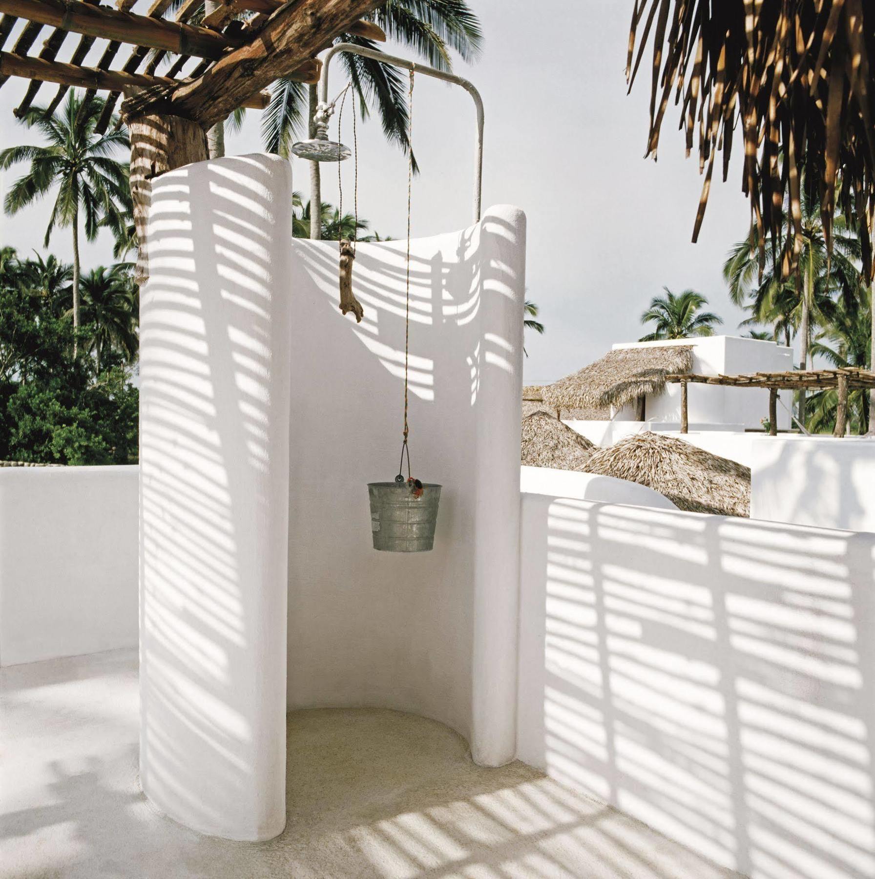 Azucar, Monte Gordo, A Member Of Design