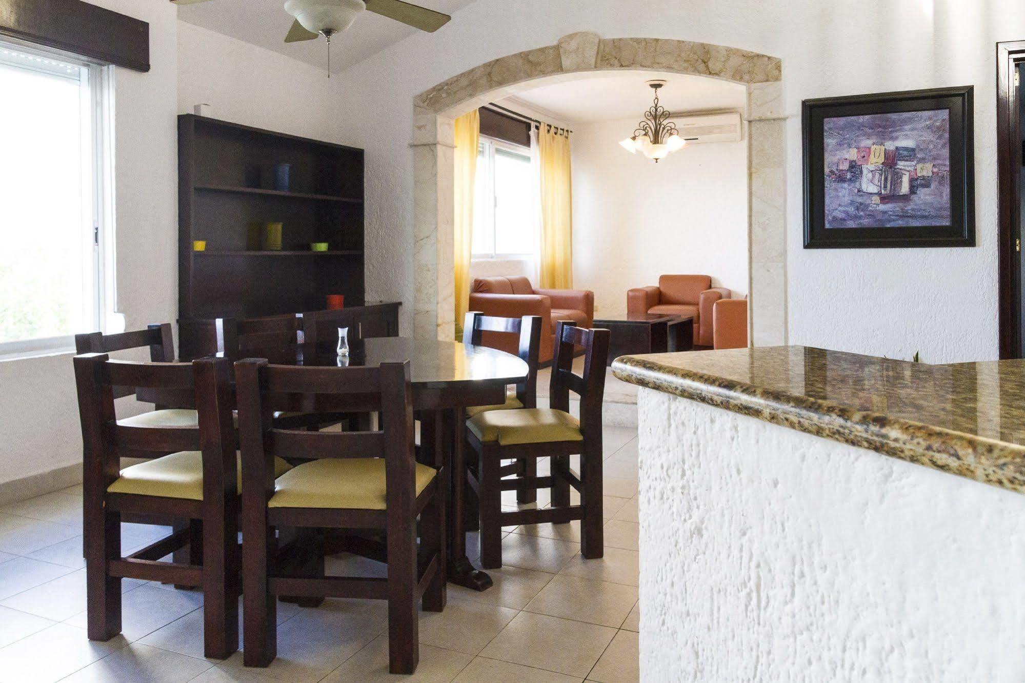 Gaviotas & 3* Cancun