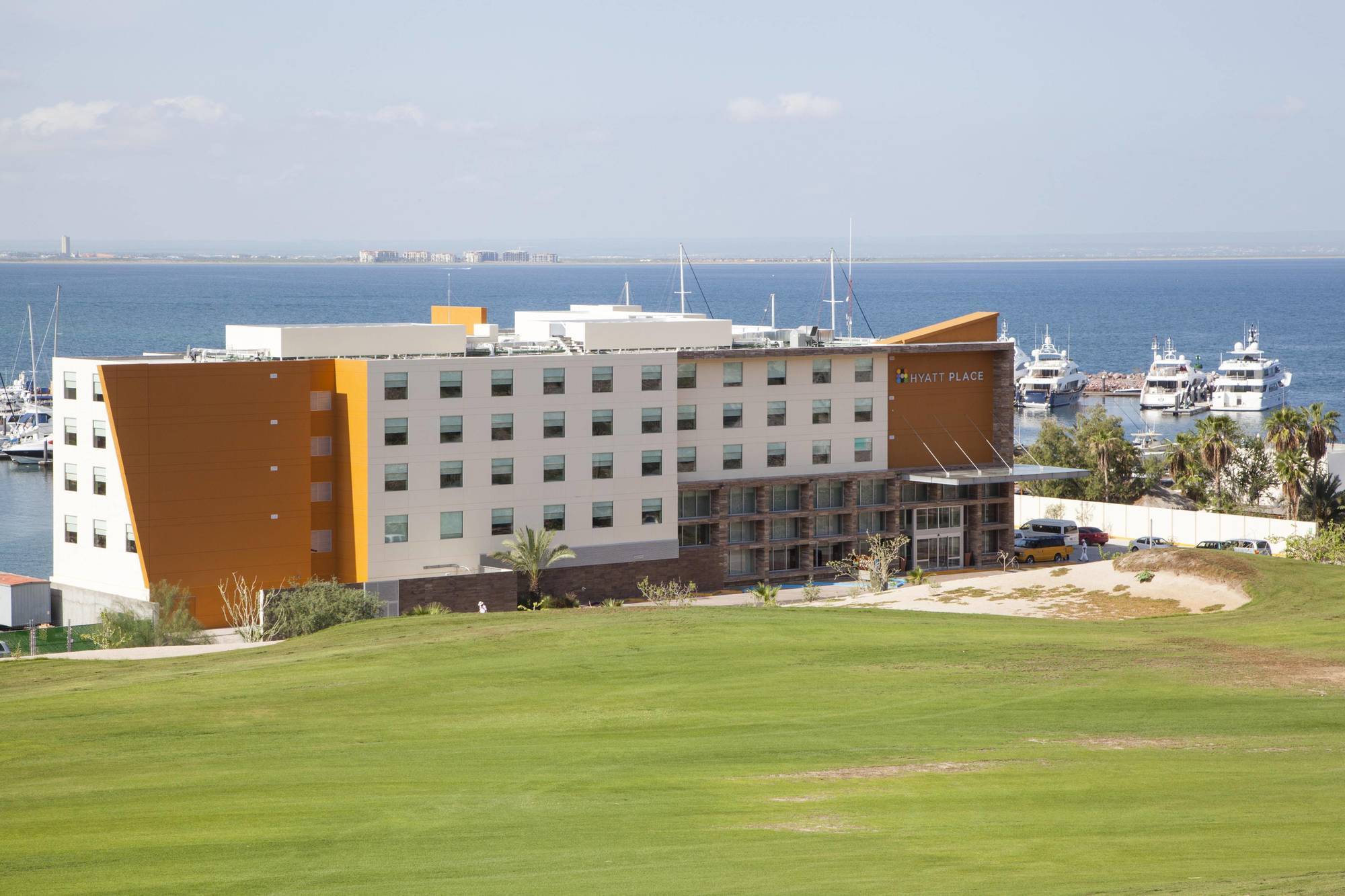 Courtyard By Marriott Baja California Sur La Paz