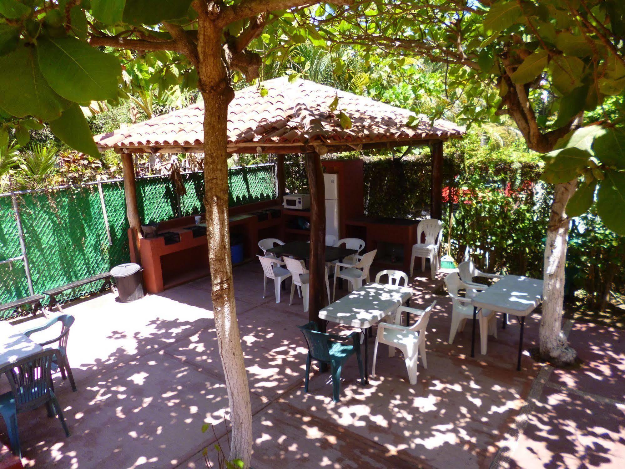 Hotel J.b. Zihuatanejo