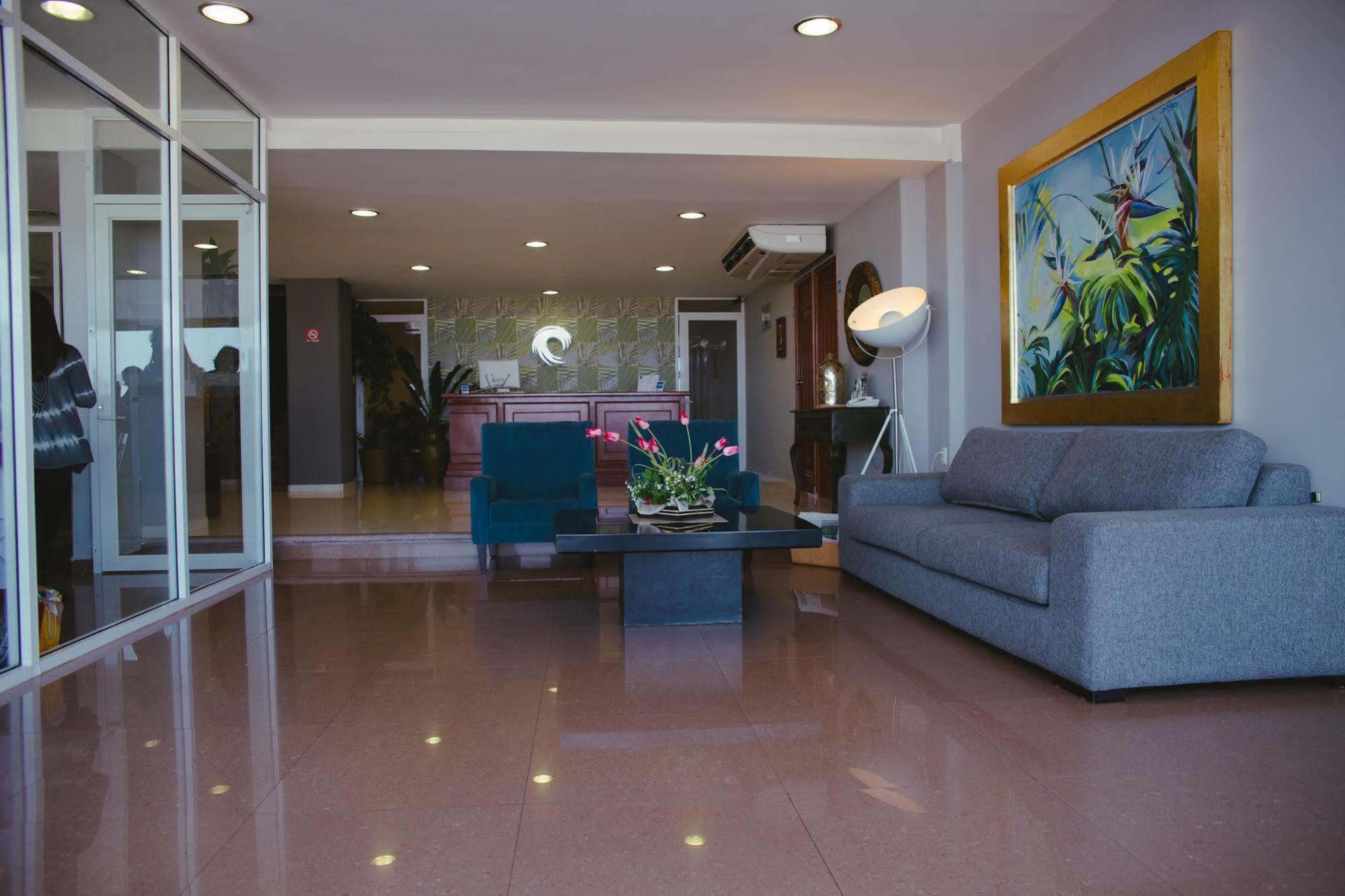 Boulevard Del Mar Hotel