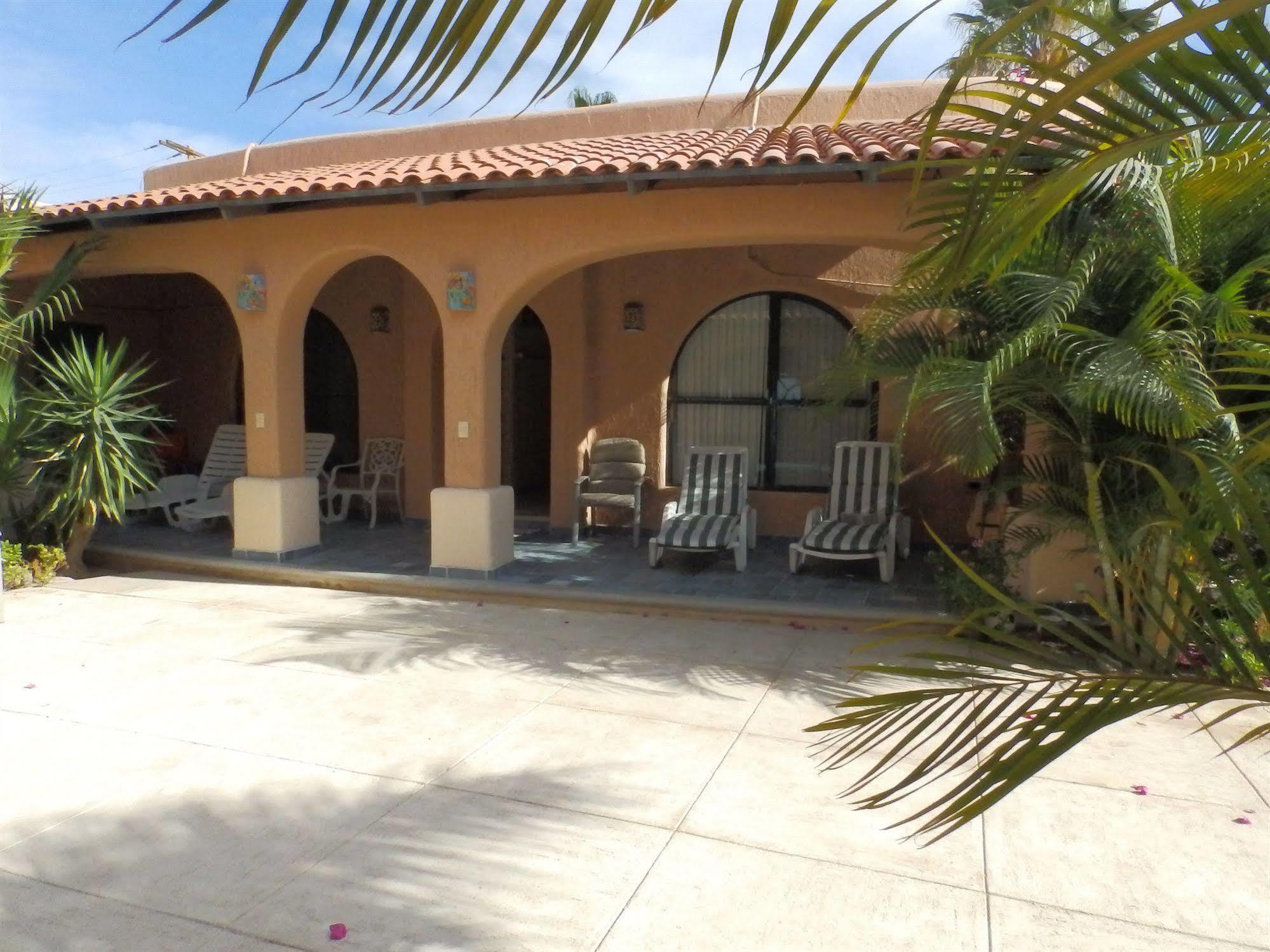 Casa Kootenay Waterfront Bnb Bed & Breakfast La Paz