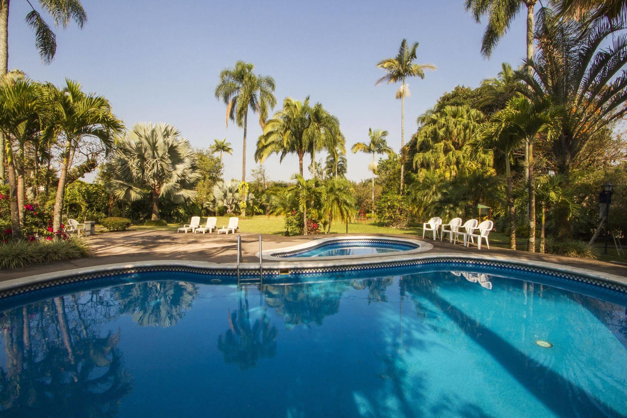 Loma Hotel Fortin de las Flores