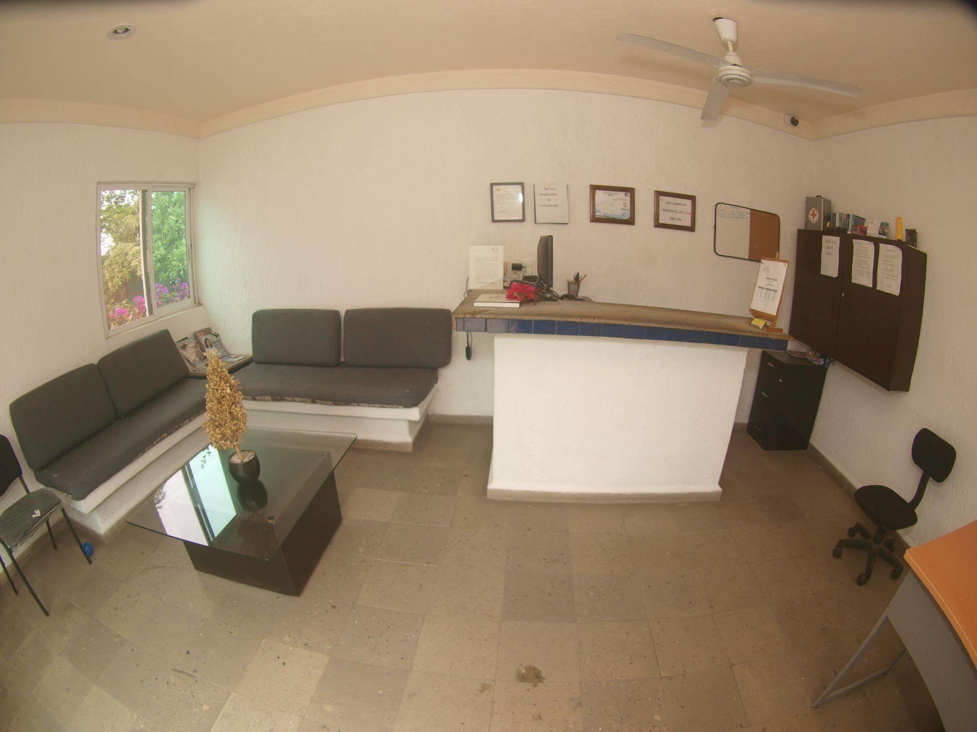 Parotas Hotel