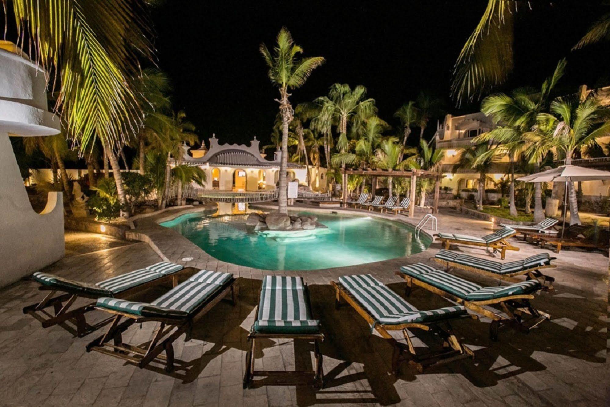 Hotel & El Moro 4*