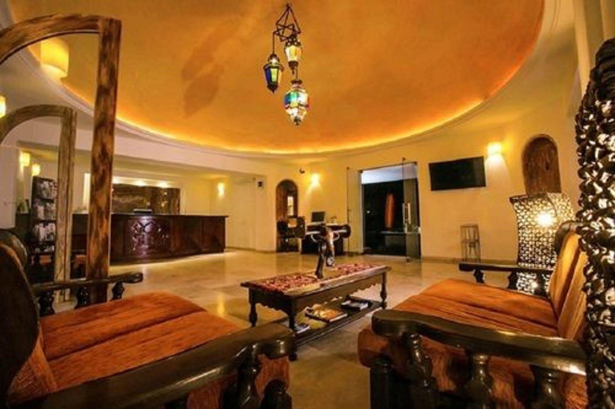& El Moro Hotel 4*