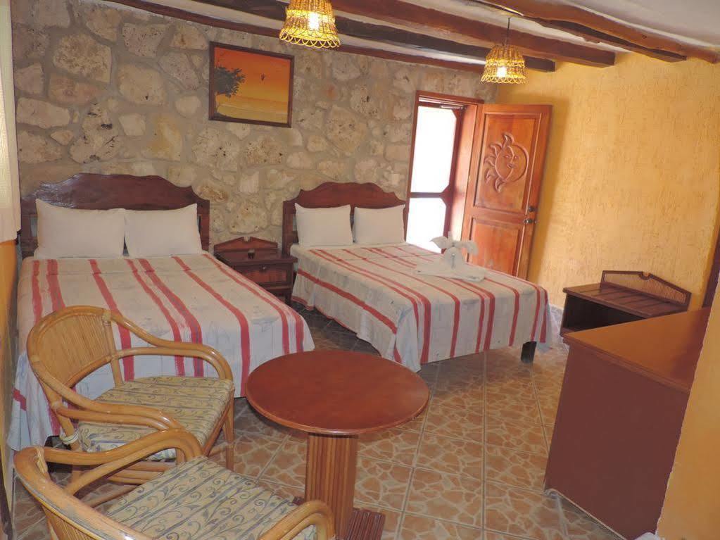 Golden Paradise Town Hotel 3*
