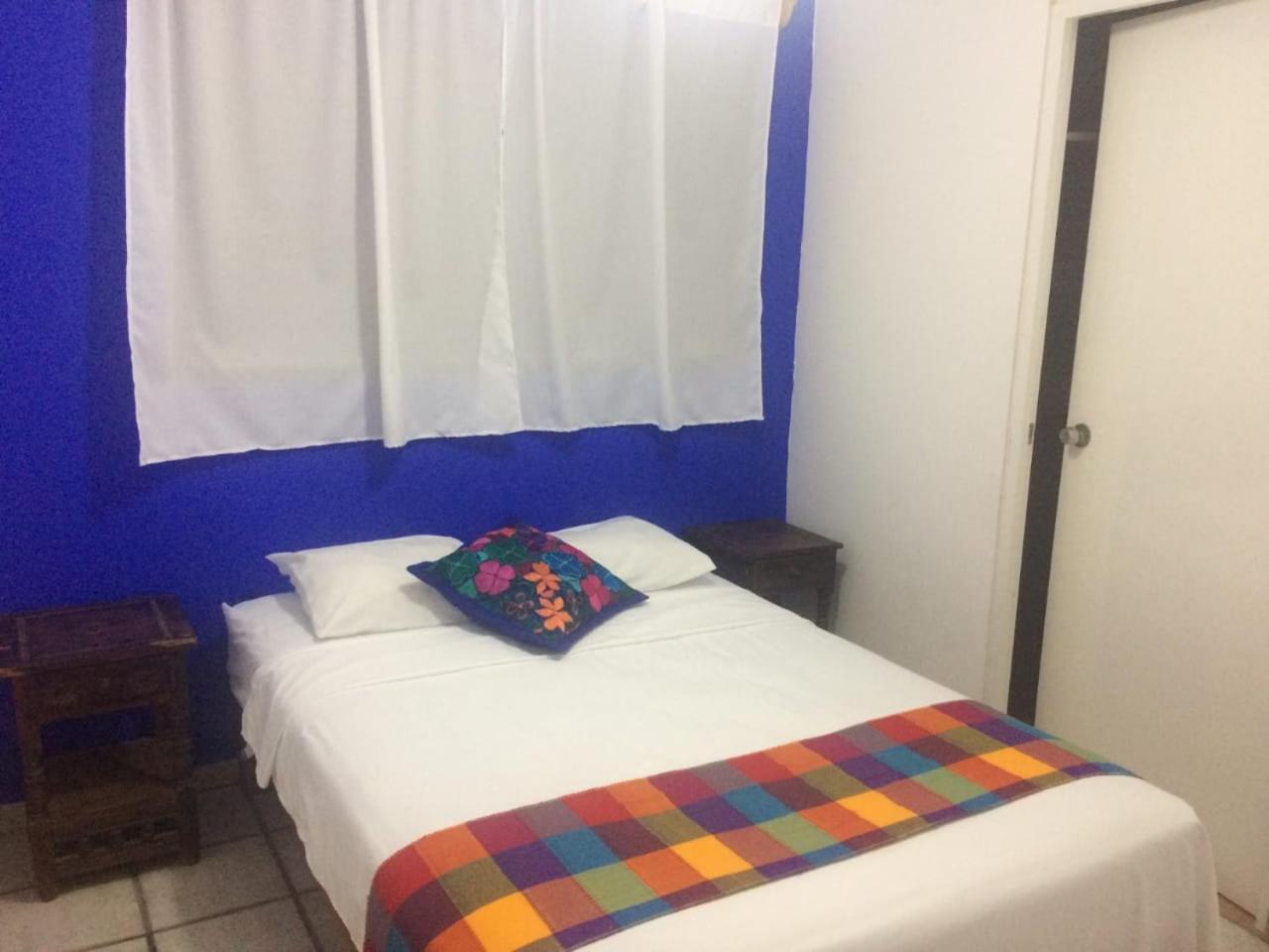 Tzalahua Manzanillo