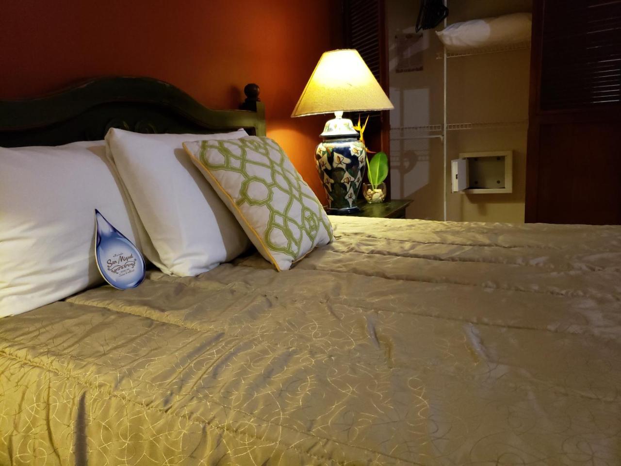 Hacienda San Miguel &