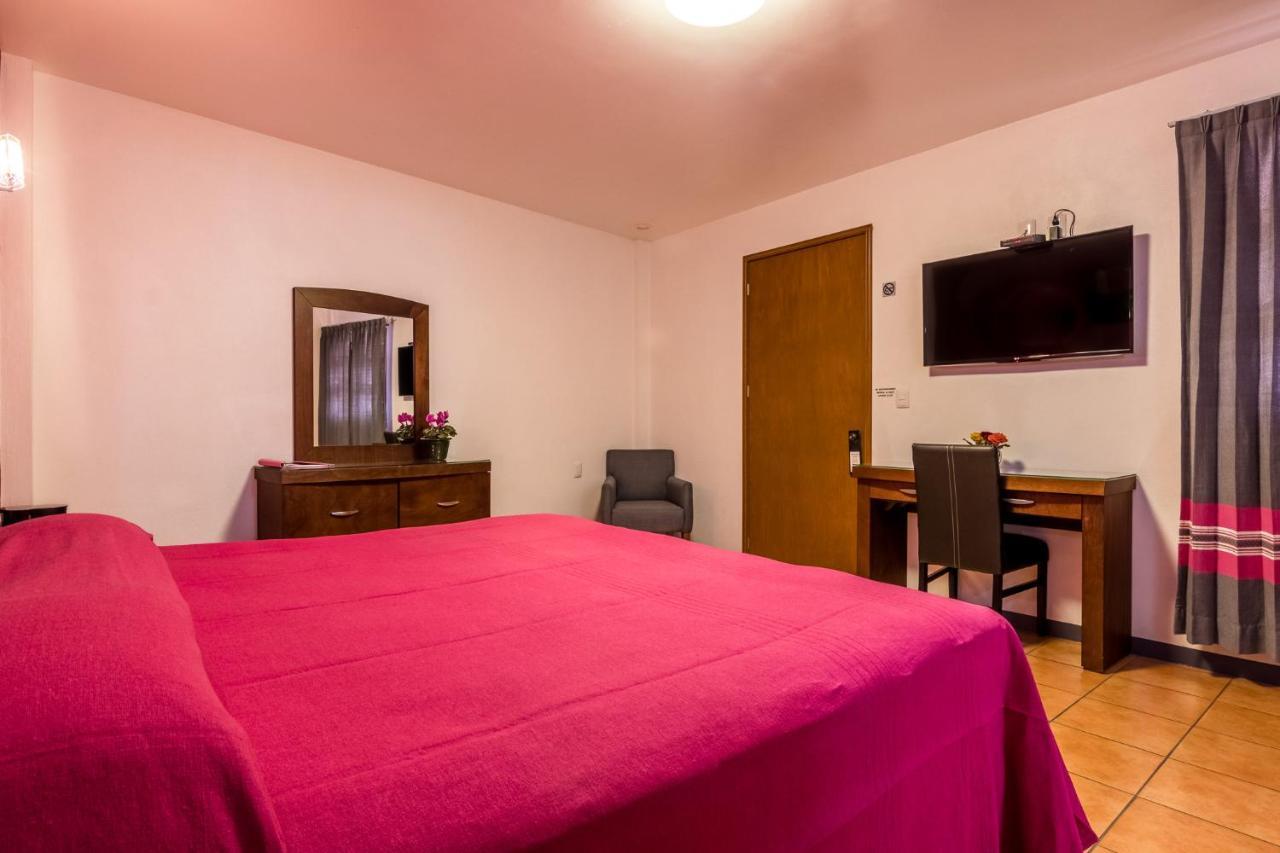 Del Marquesado Hotel 3*