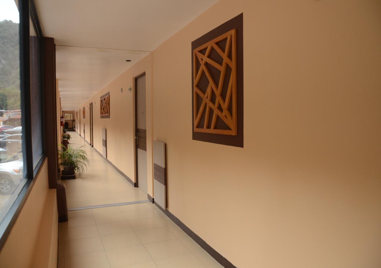 Hotel Y Aguas Termales De