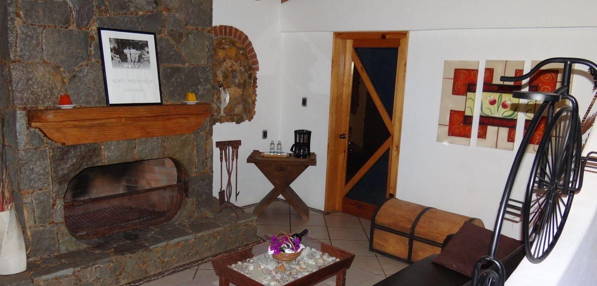 Hotel Valle Dorado 3*