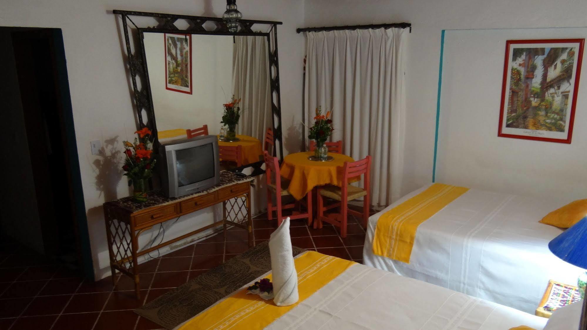 Valle Dorado 3*