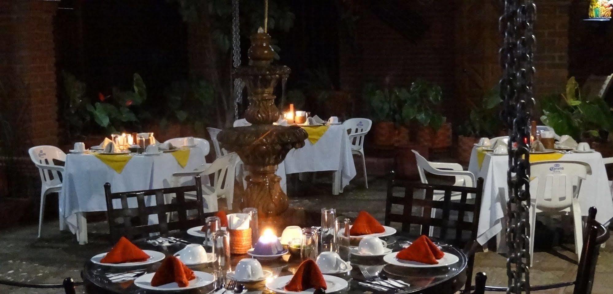Hotel Valle Dorado 3*