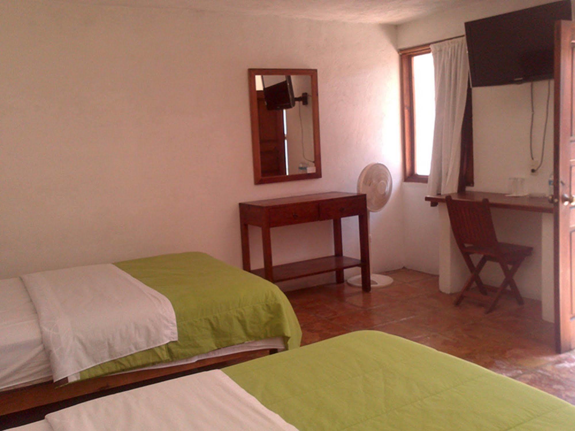 Hotel El Arco 3*