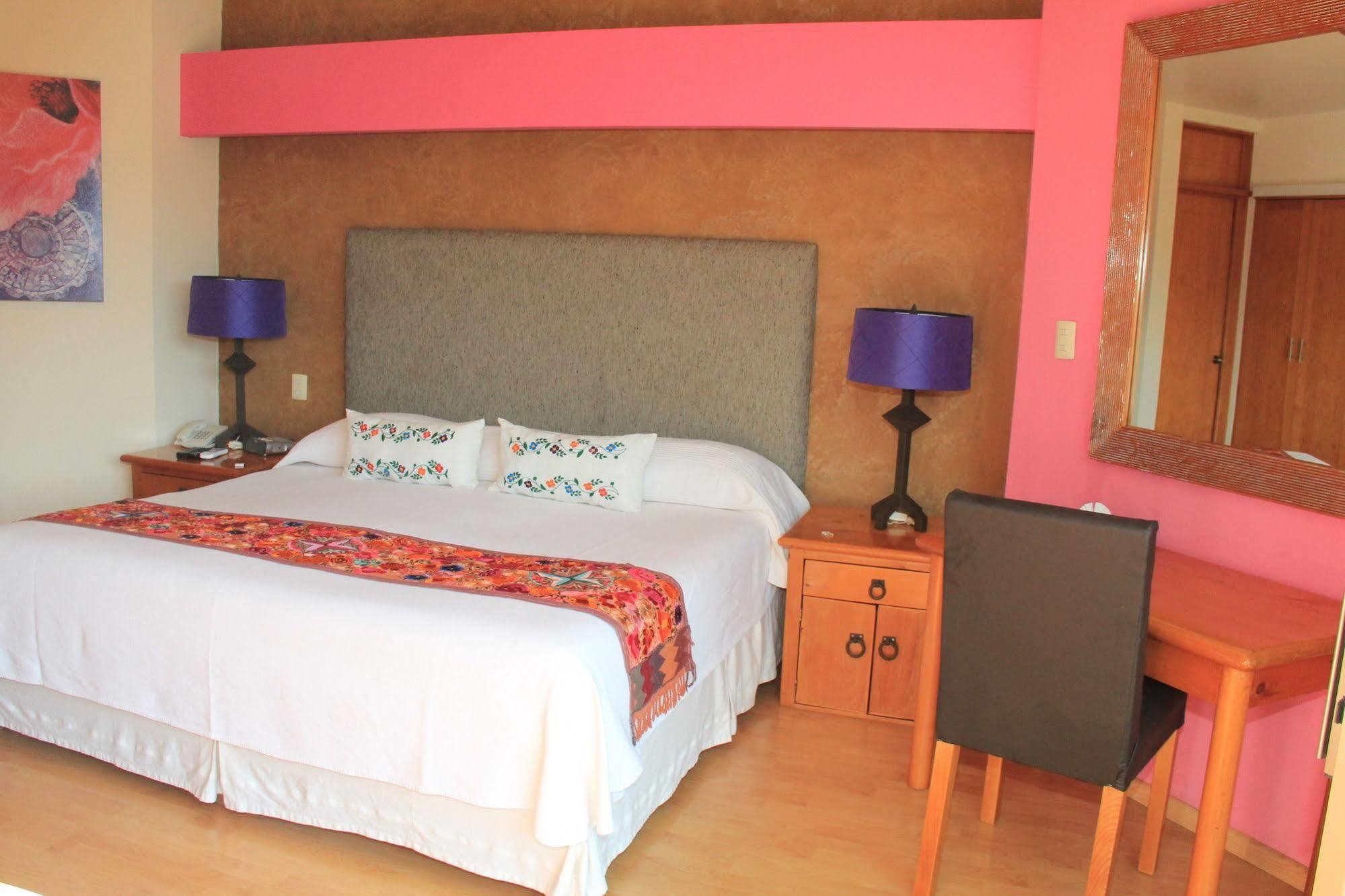 Xadani Hotel