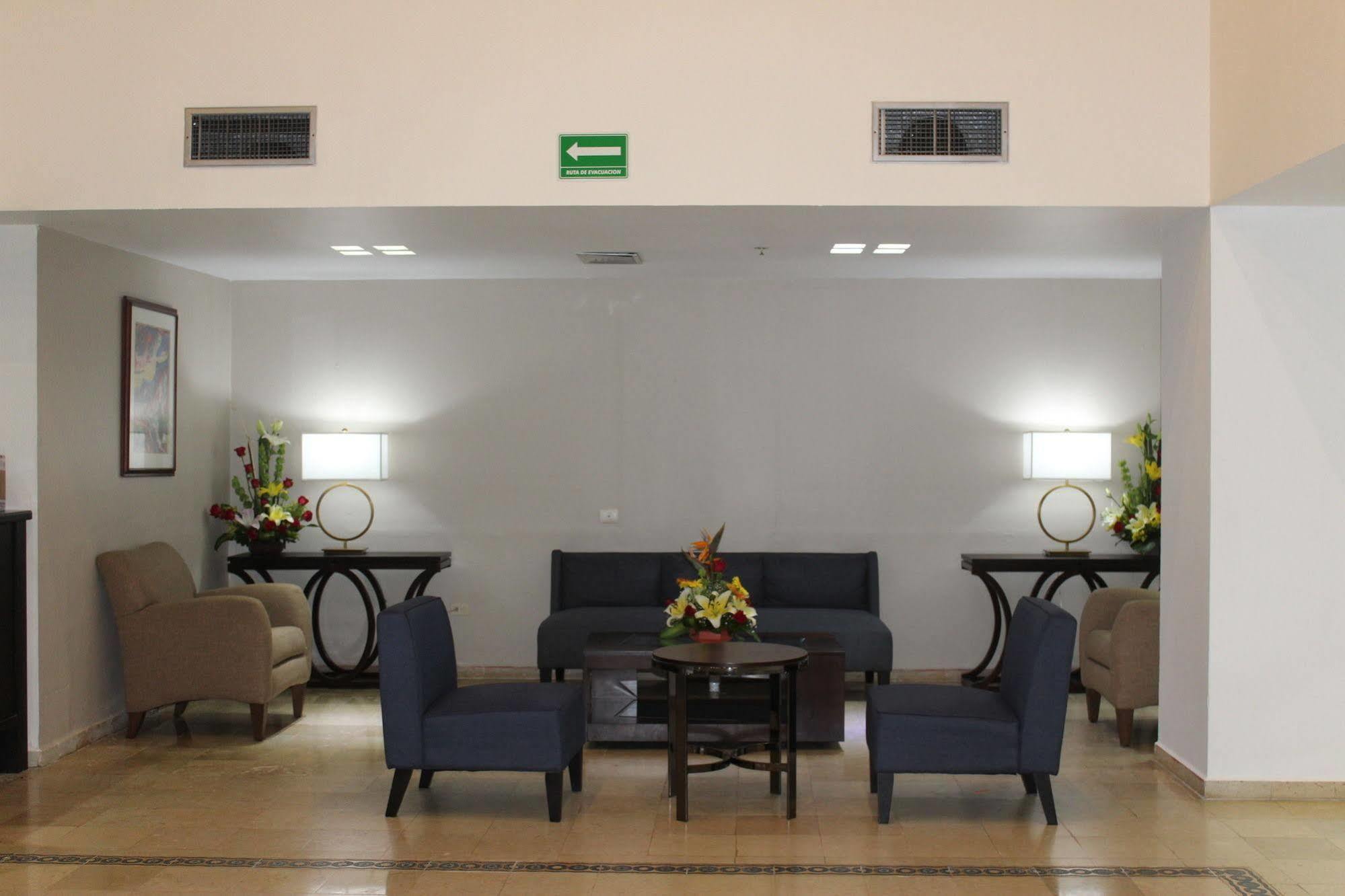 Baymont By Wyndham Hotel