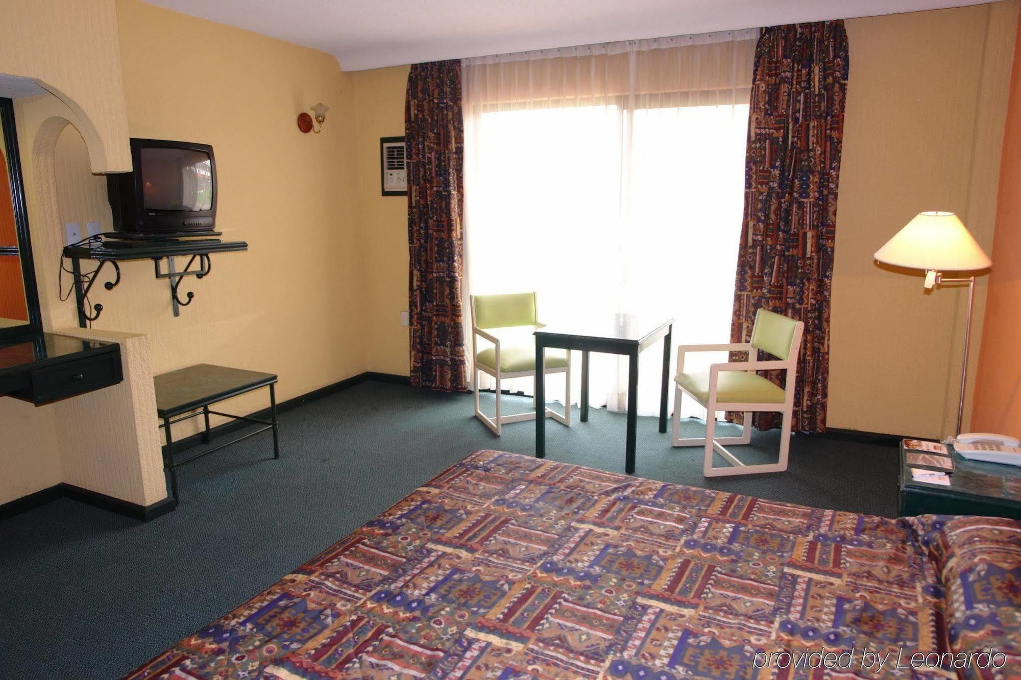 Hotel Real De Minas Poliforum Leon