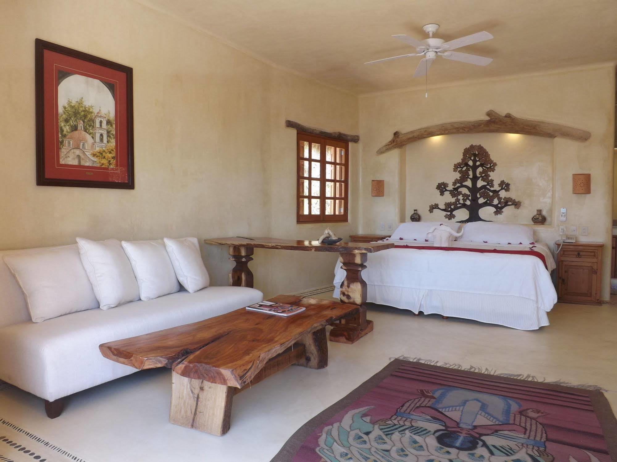 Casa Cuitlateca Zihuatanejo
