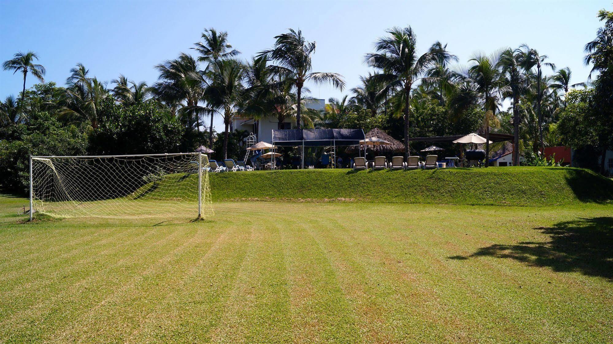 Hacienda De Melaque Aparthotel 3*