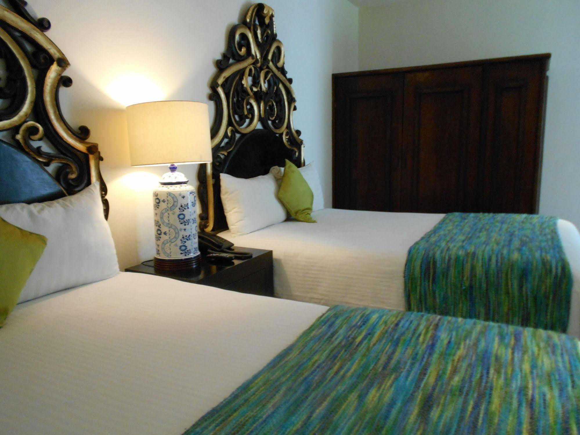 Hotel Expres By Hosting House 4*