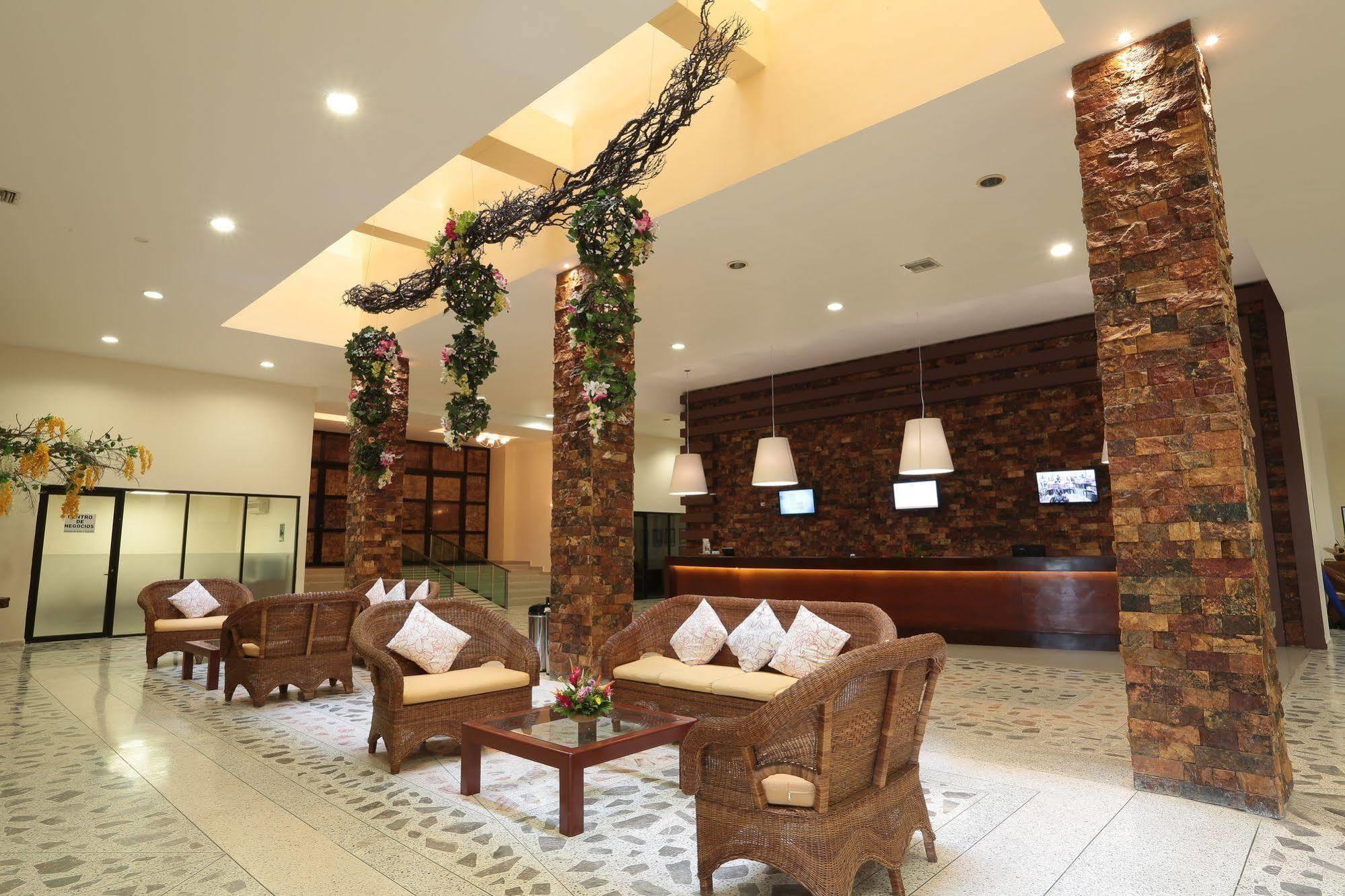 Hotel Tabasco 4*