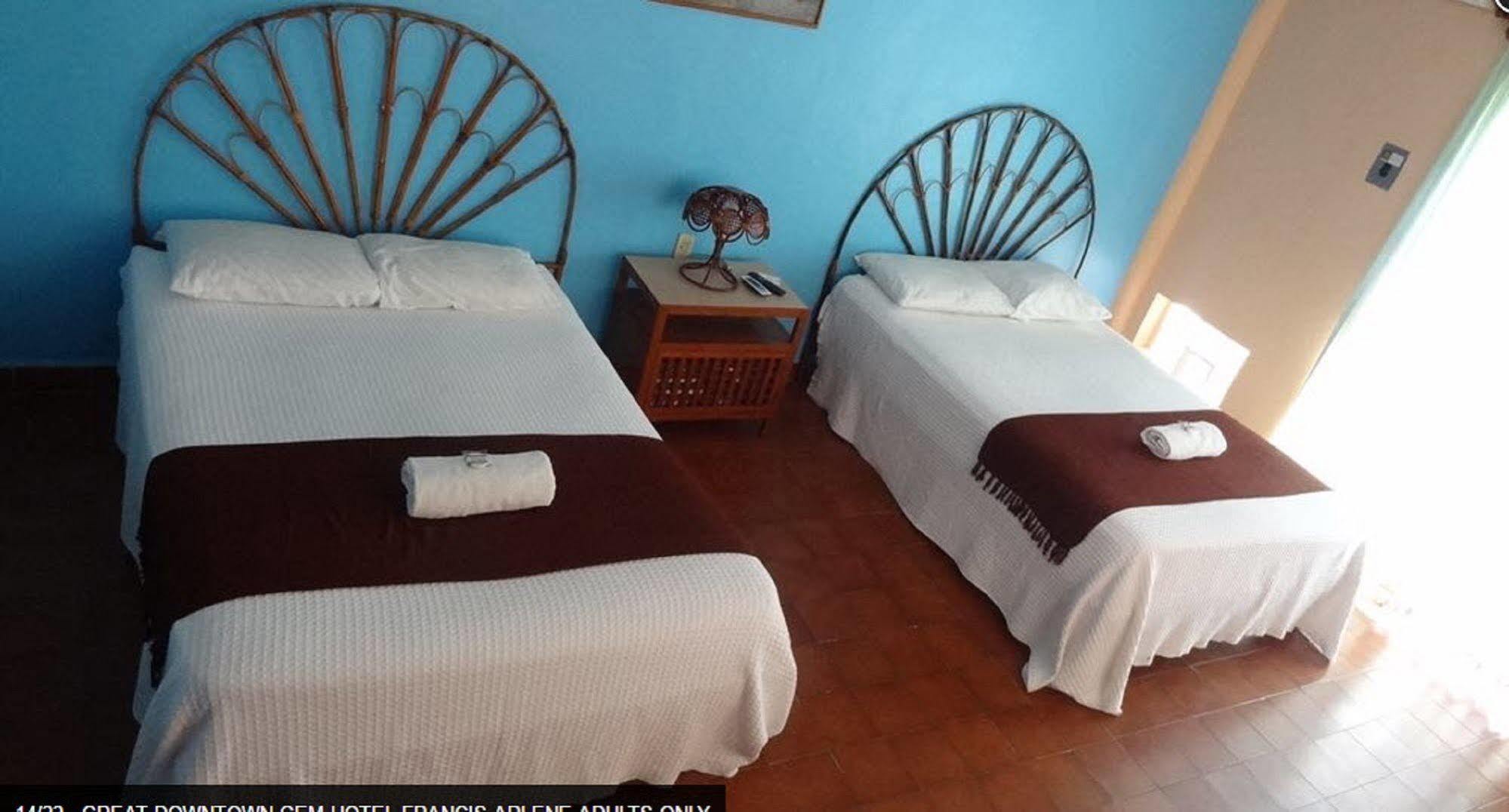 Francis Arlene Adults Only 3* Isla Mujeres