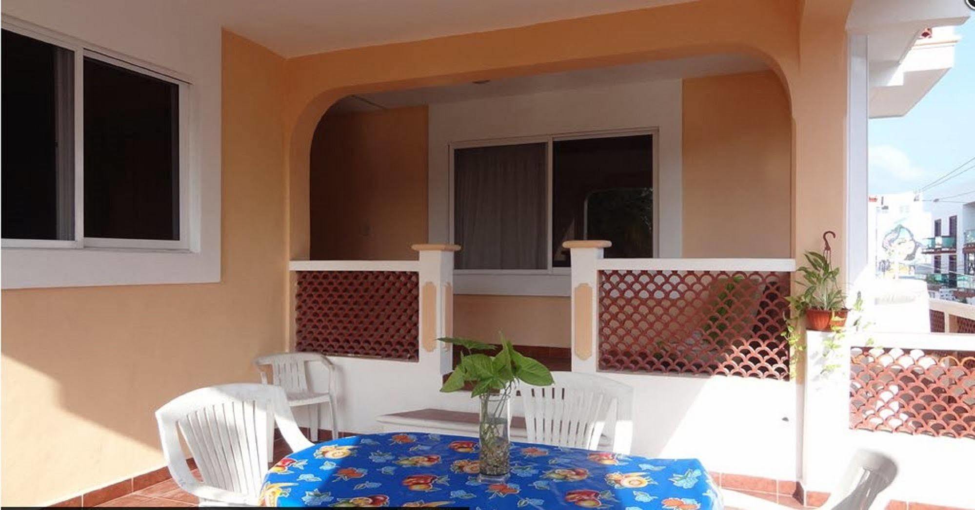 Hotel Francis Arlene Adults Only