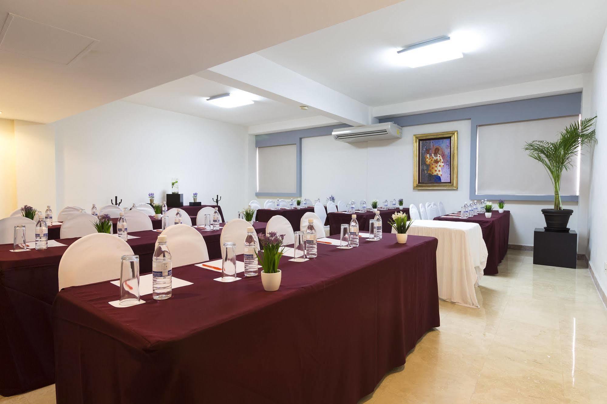 Imperio De Angeles Executive Poliforum