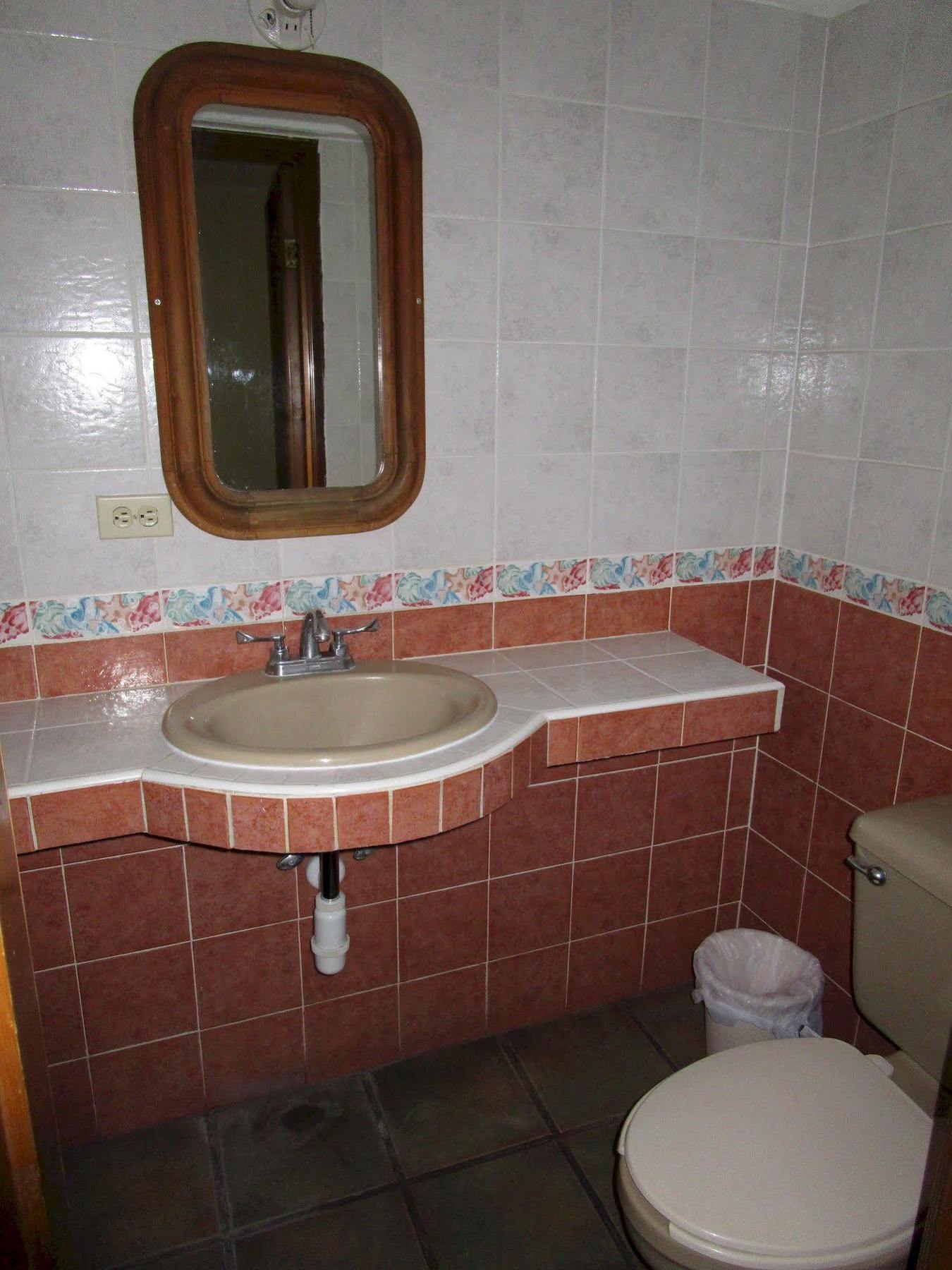 Lorimar Hotel La Paz
