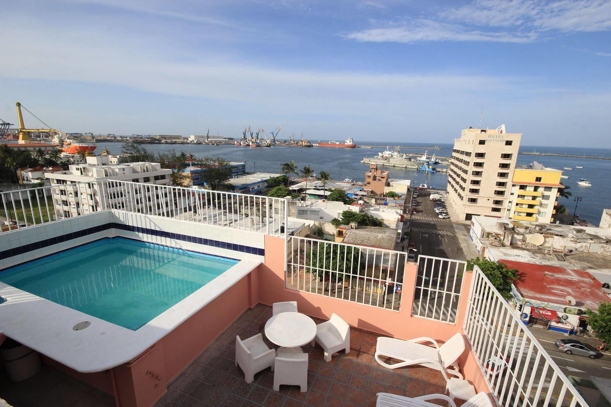 Del Carmen Veracruz