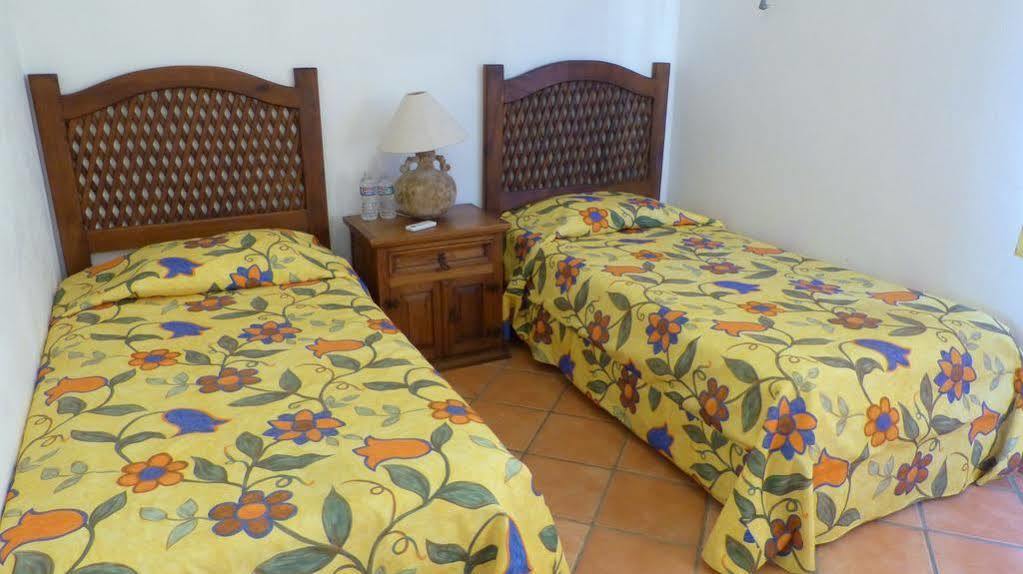 Hotel Club Cantamar 3*