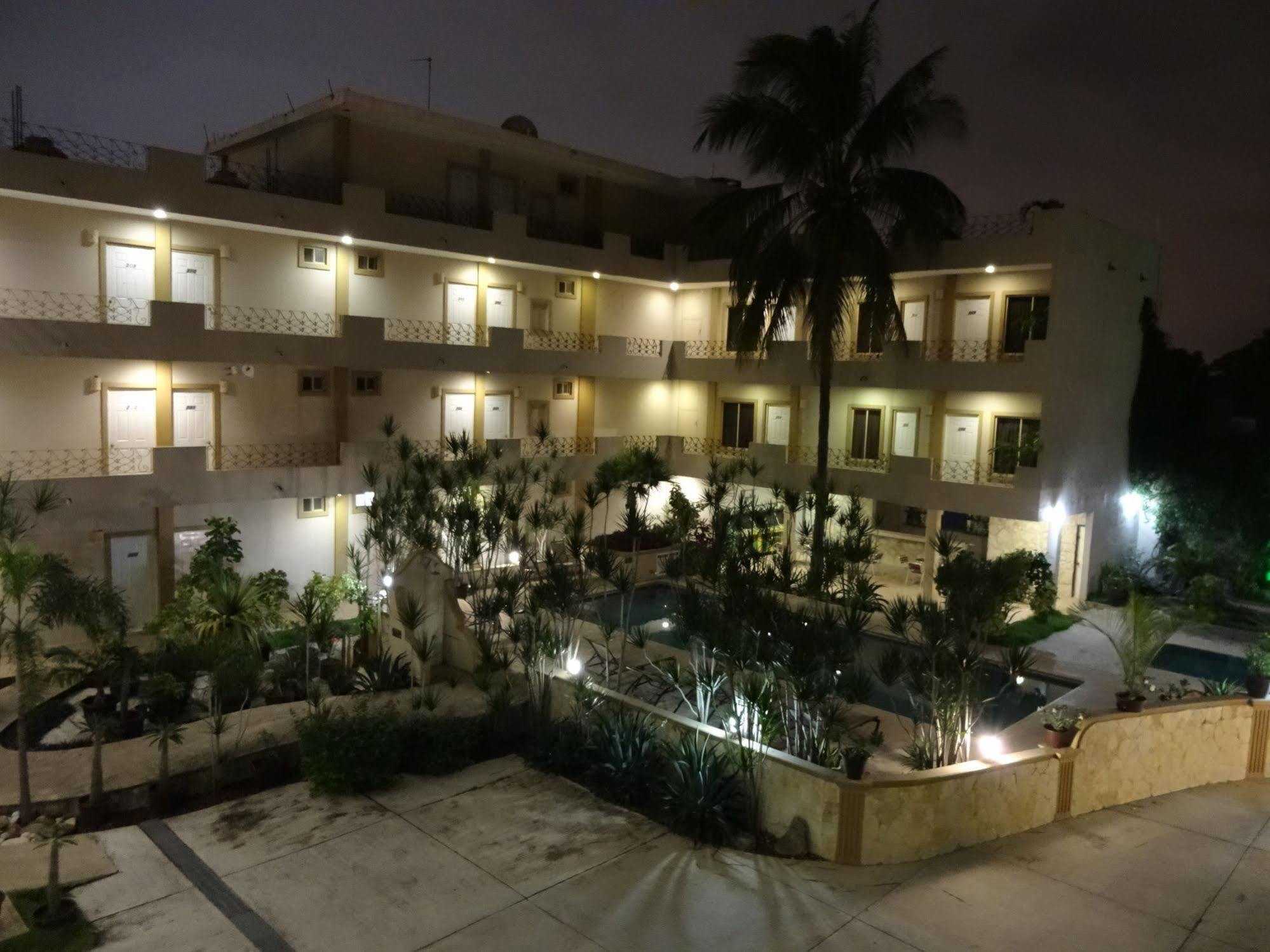 Mediterraneo Hotel 4*