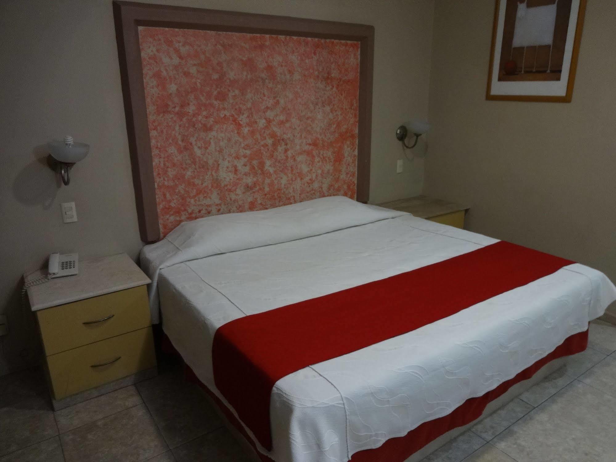 Mediterraneo Hotel